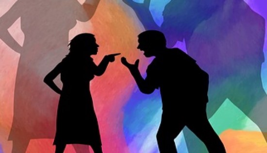 BANA HAKARET EDEN KİŞİYE KARŞI NASIL BİR YASAL HAKLARIM VAR?