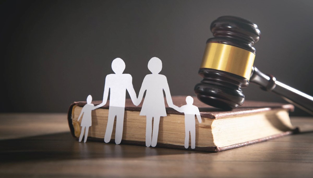 Her aileye bir avukat geliyor